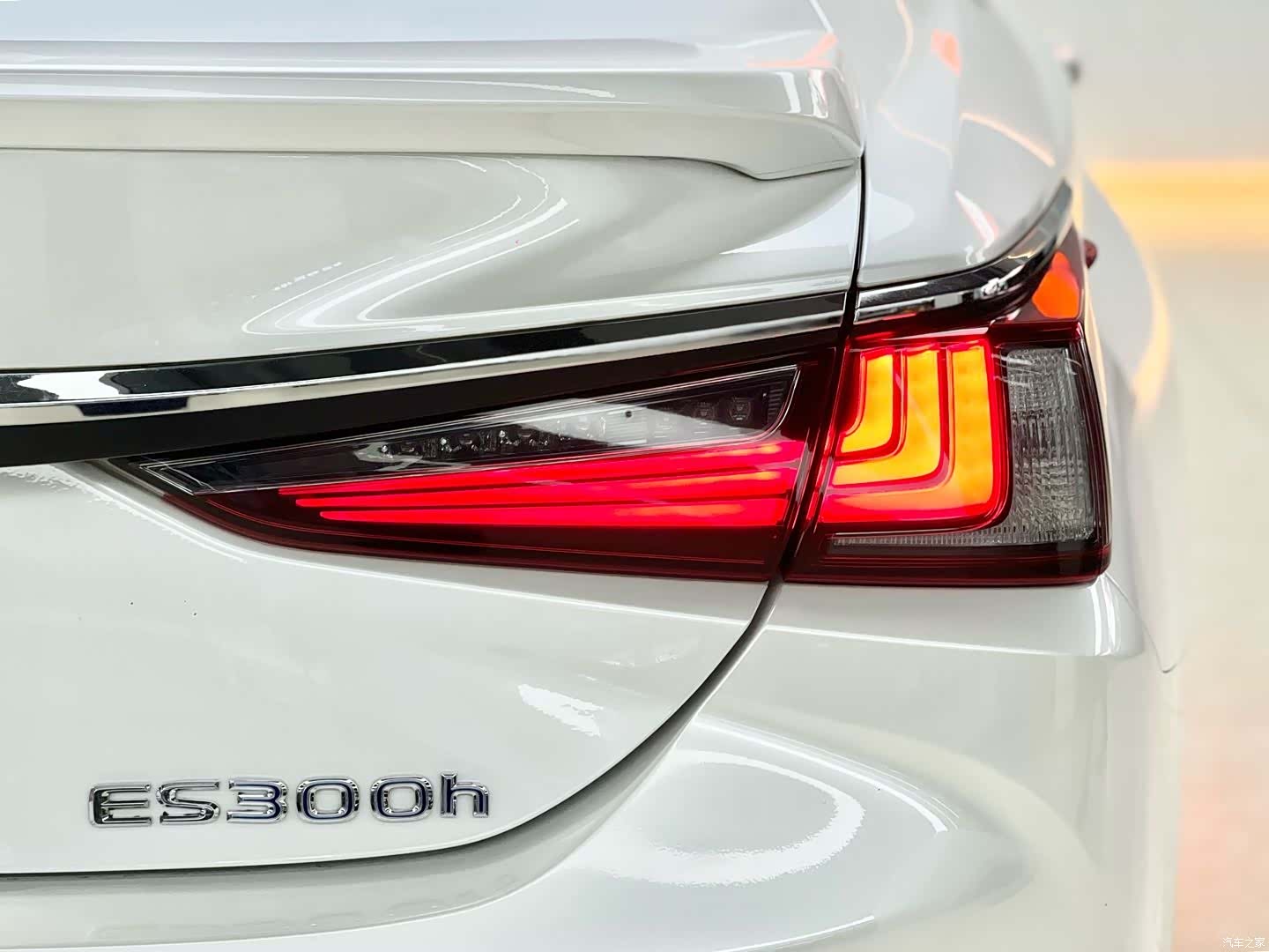 Lexus ES, 2021 17