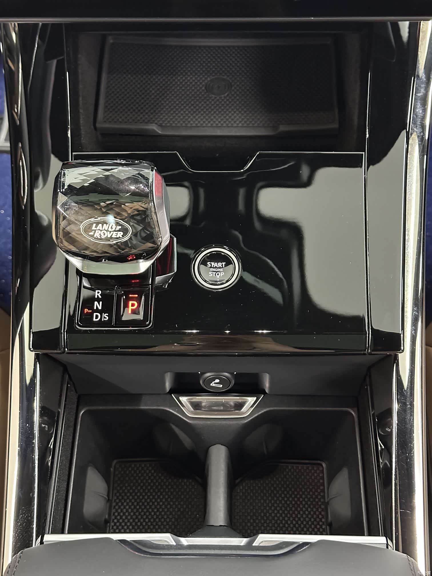 Land Rover Range Rover, 2024 18