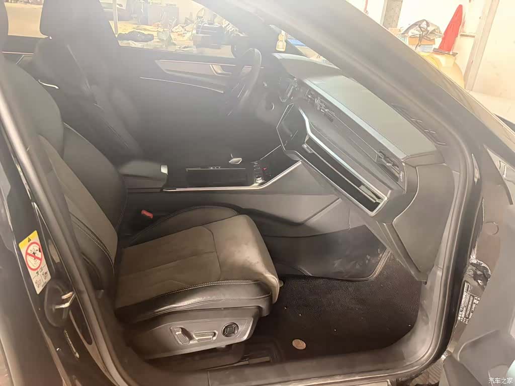 Audi A6L, 2024 4