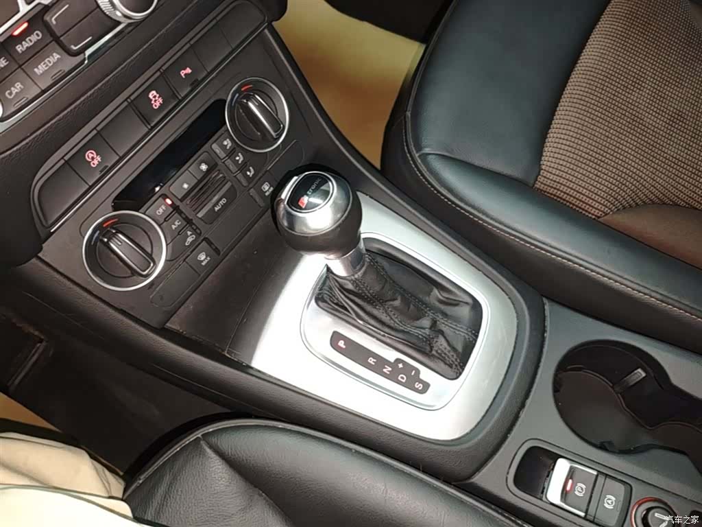 Audi Q3, 2017 14