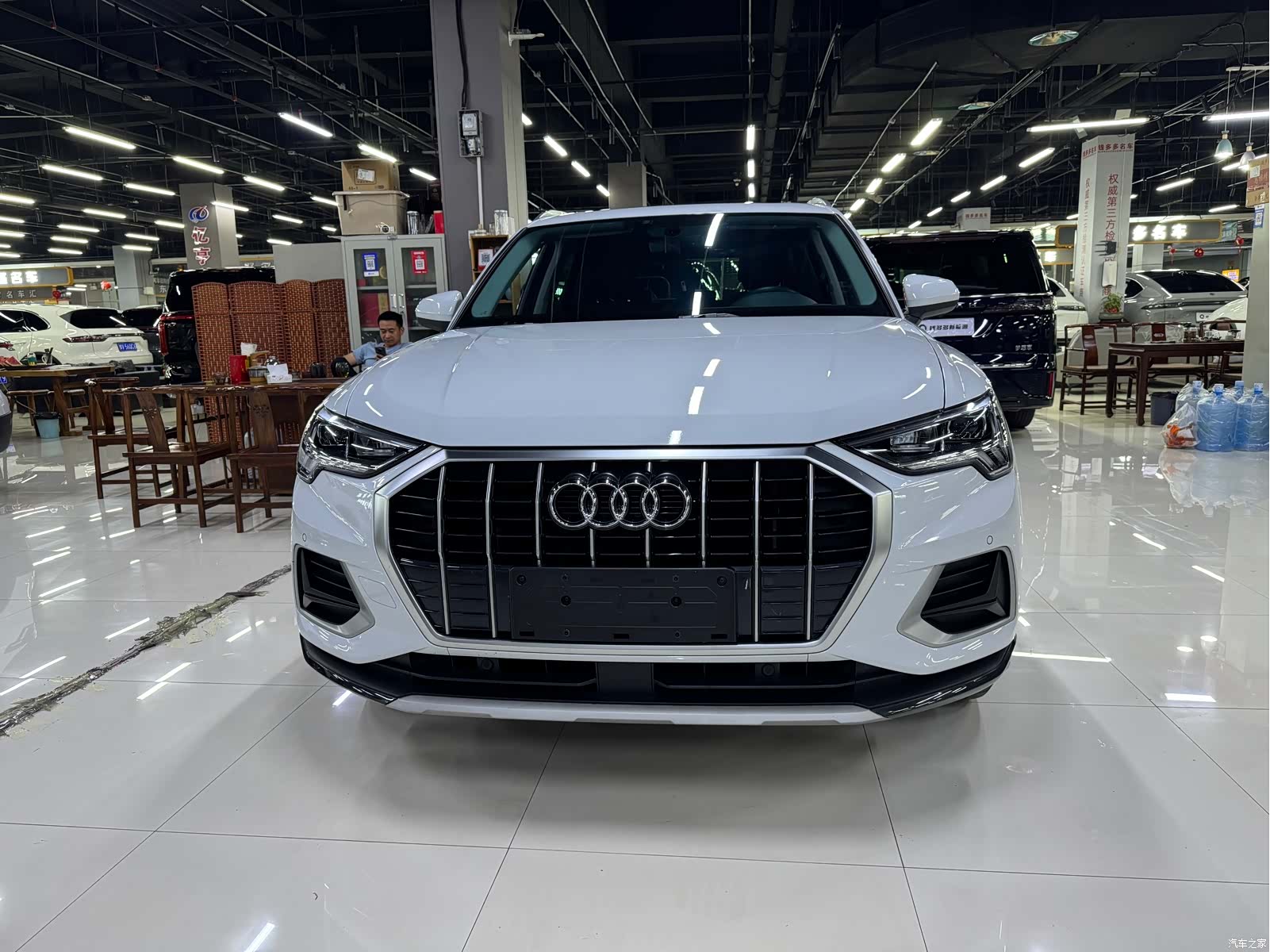 Audi Q3, 2022 12