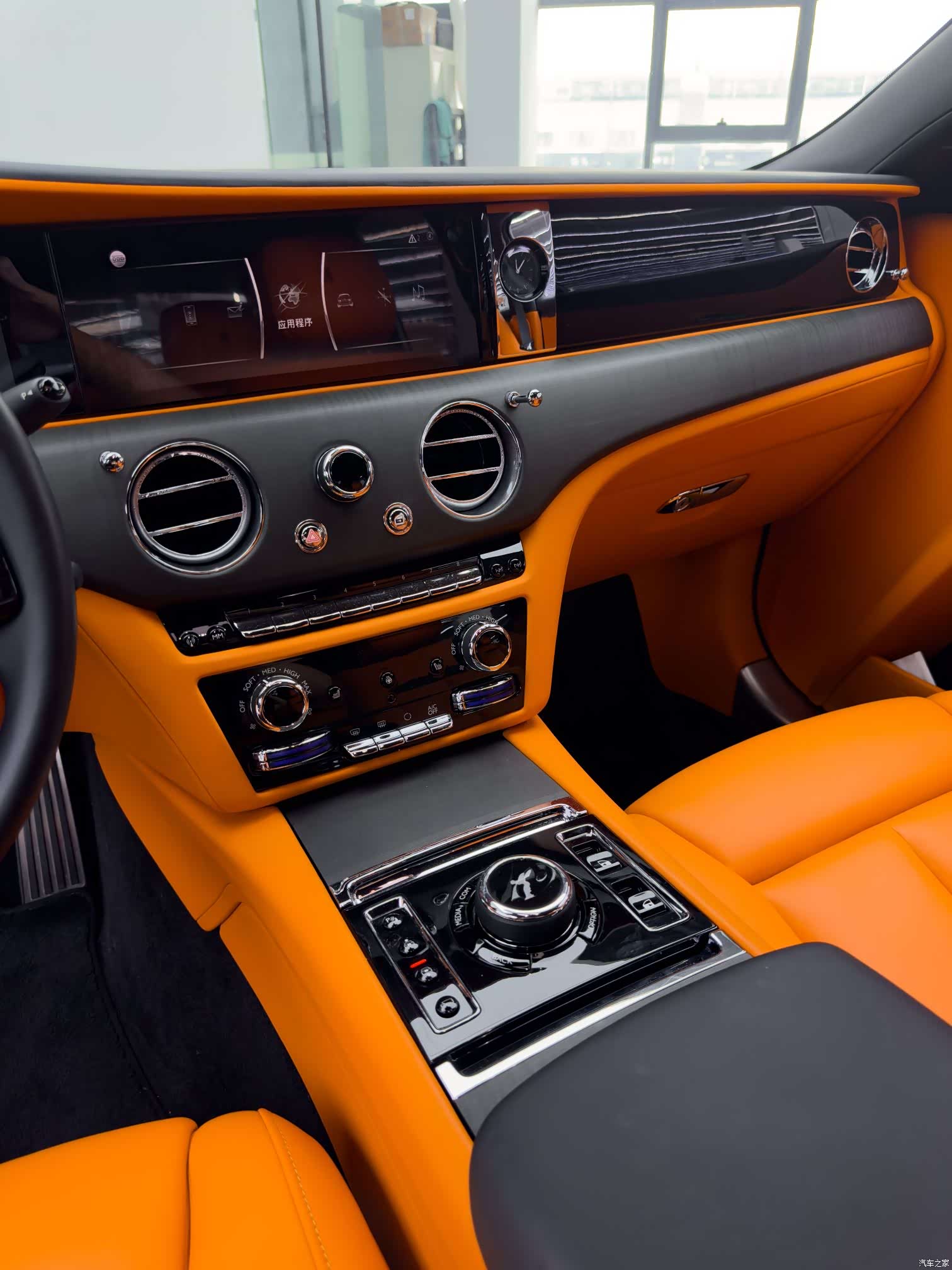 Rolls-Royce Ghost, 2021 21