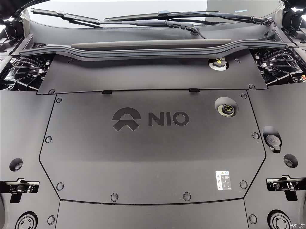 NIO ET5, 2024 6