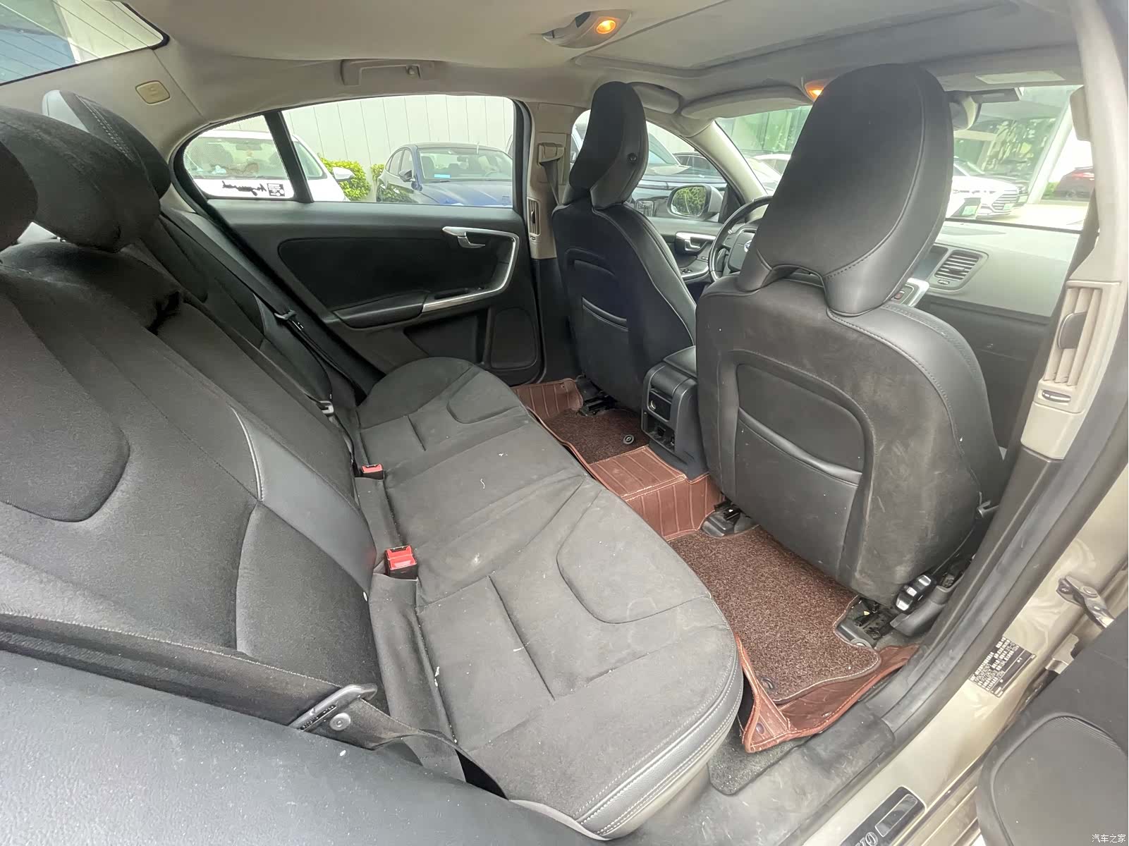 Volvo S60, 2015 9