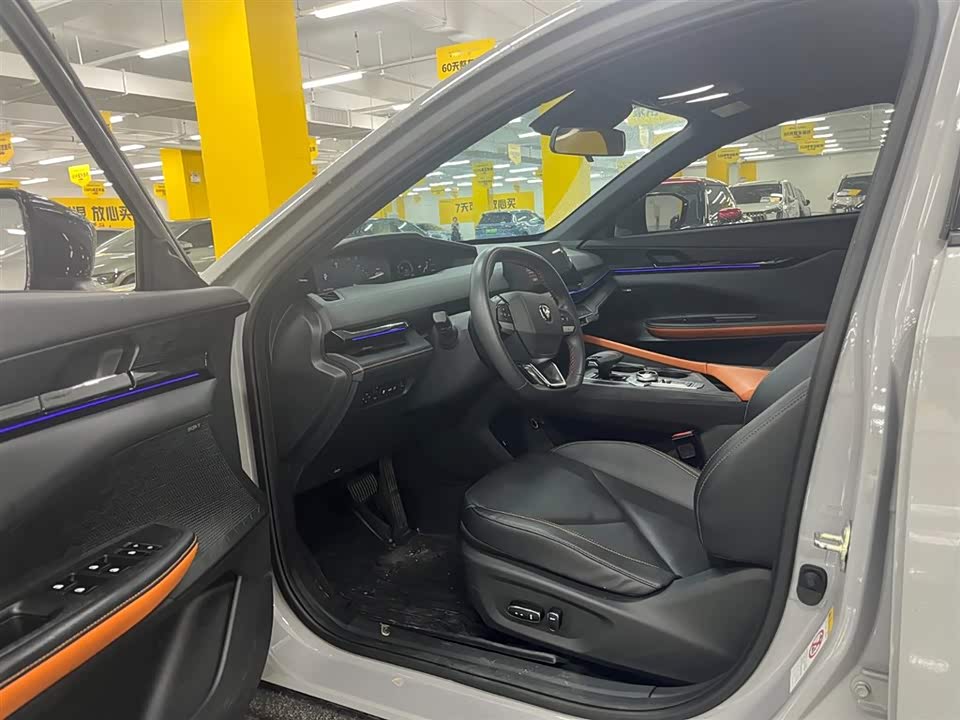 Changan UNI-V Smart iDD