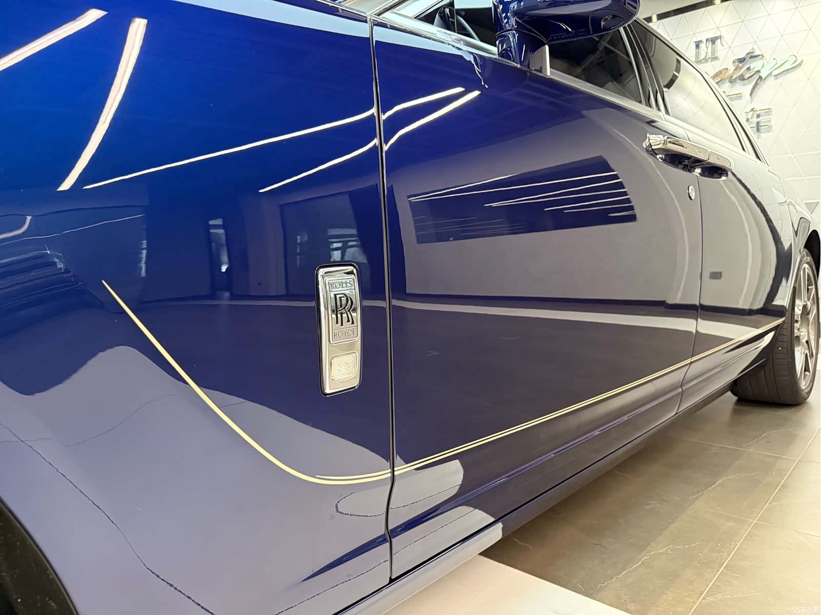 Rolls-Royce Ghost, 2016 7
