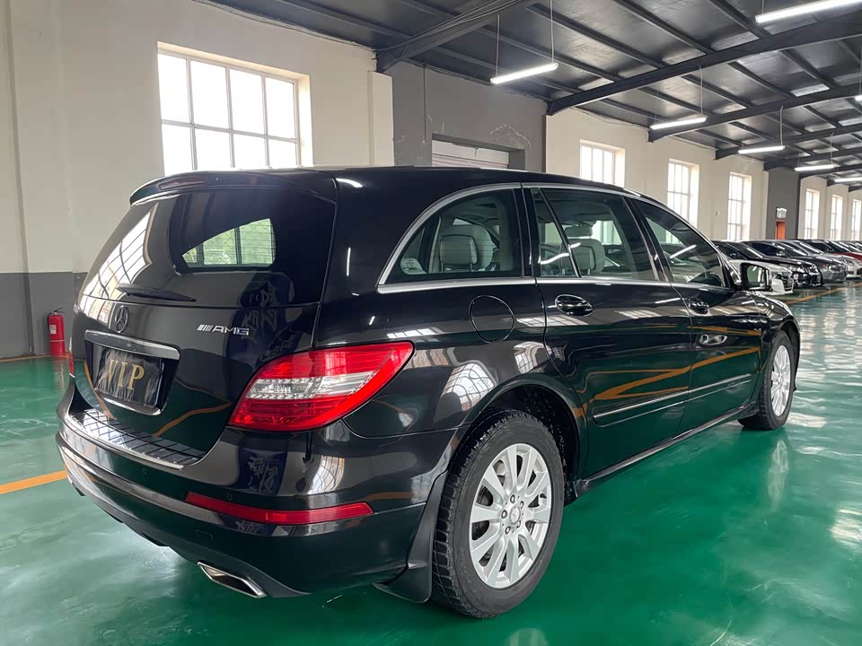 Mercedes-Benz R-class