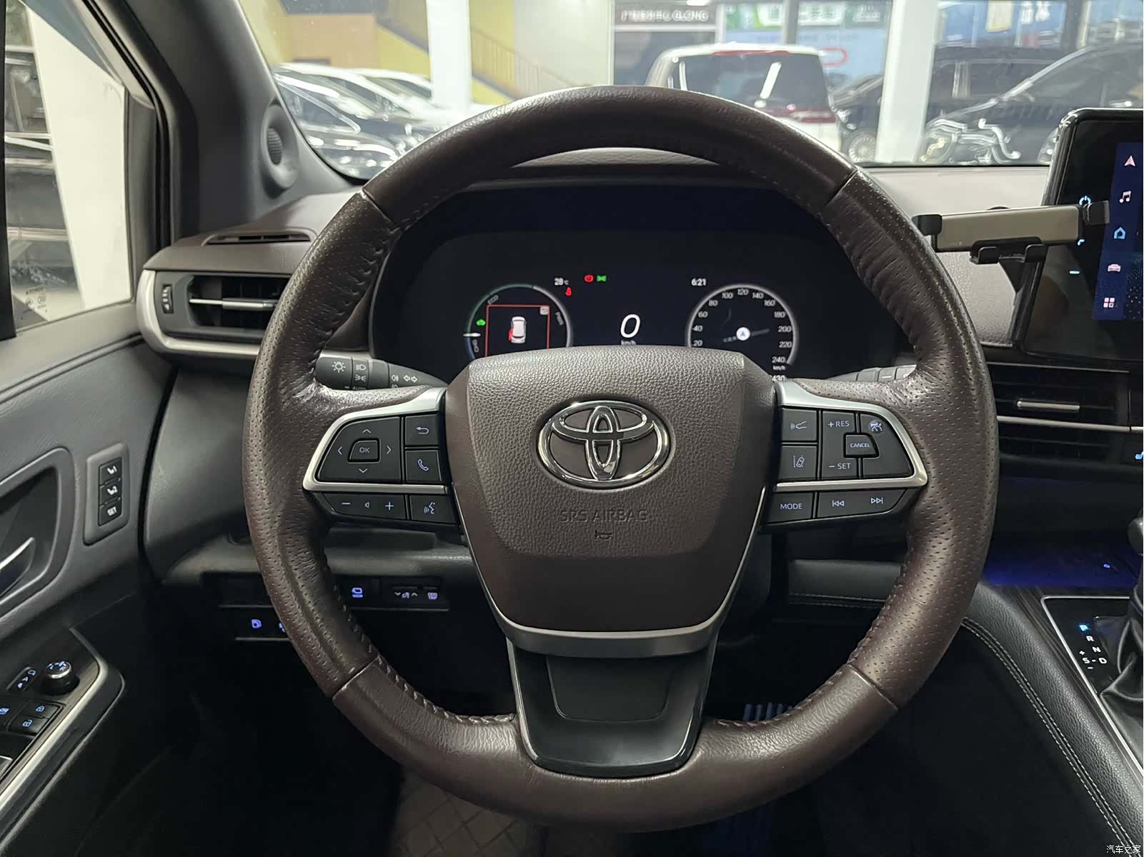 Toyota Sienna, 2022 14