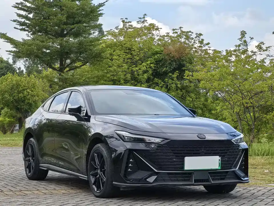 Changan UNI-V Smart iDD