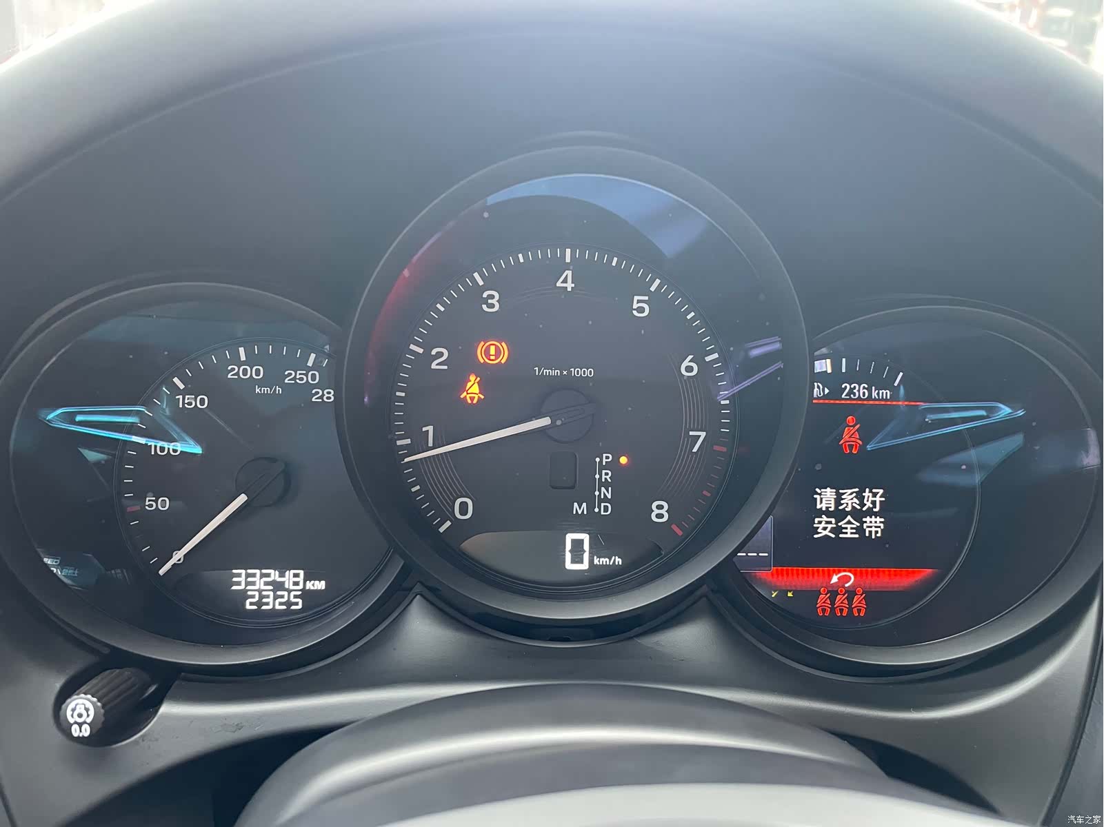 Porsche Macan, 2024 3