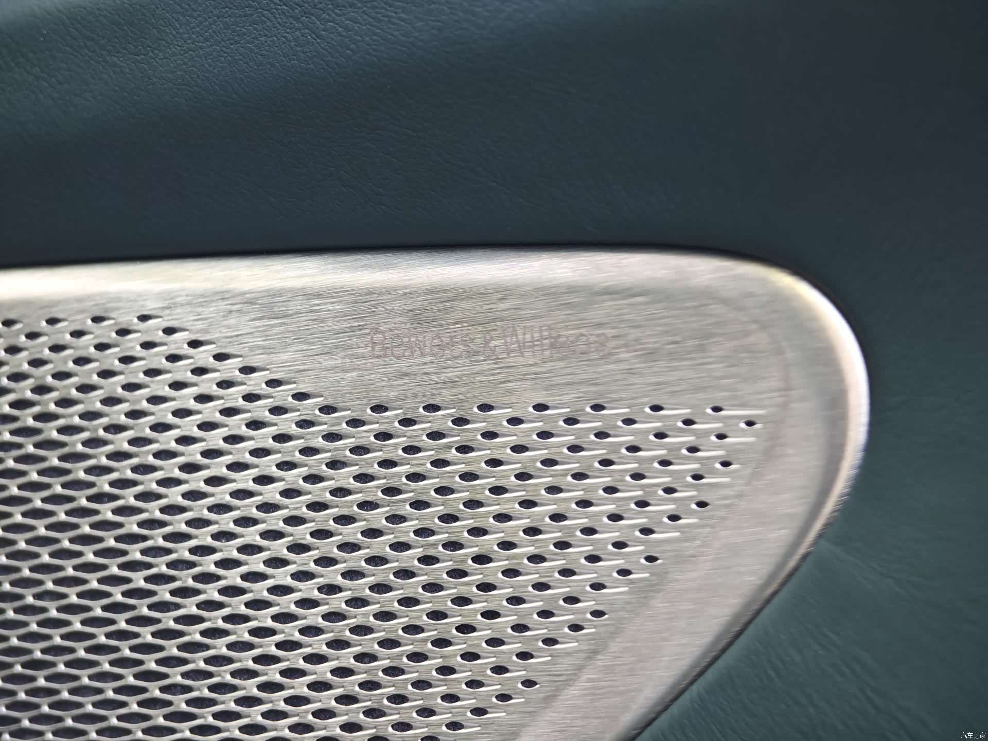 Aston Martin Vantage, 2025 19