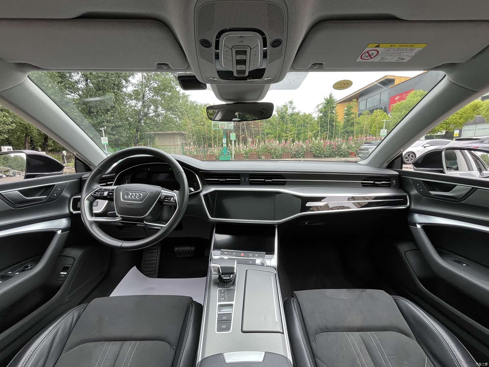 Audi A7L, 2024 16