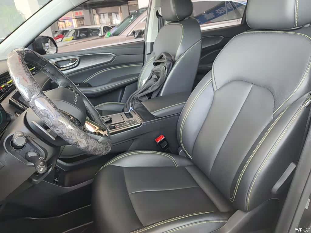 Roewe RX5, 2022 15