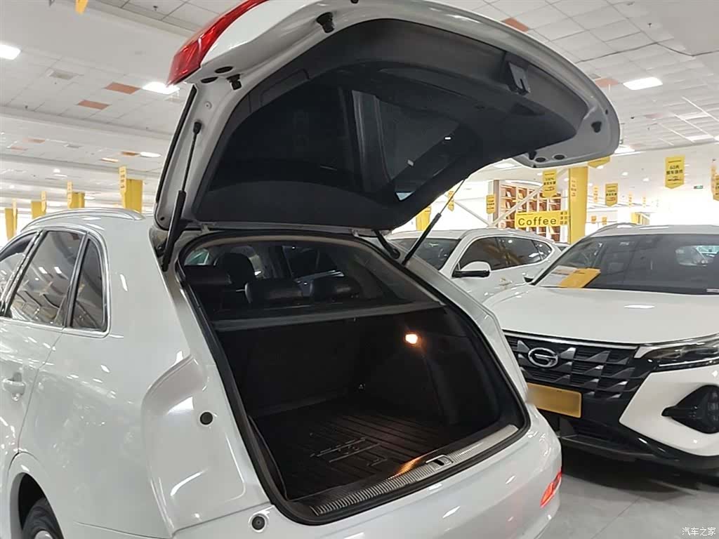 Audi Q3, 2015 19