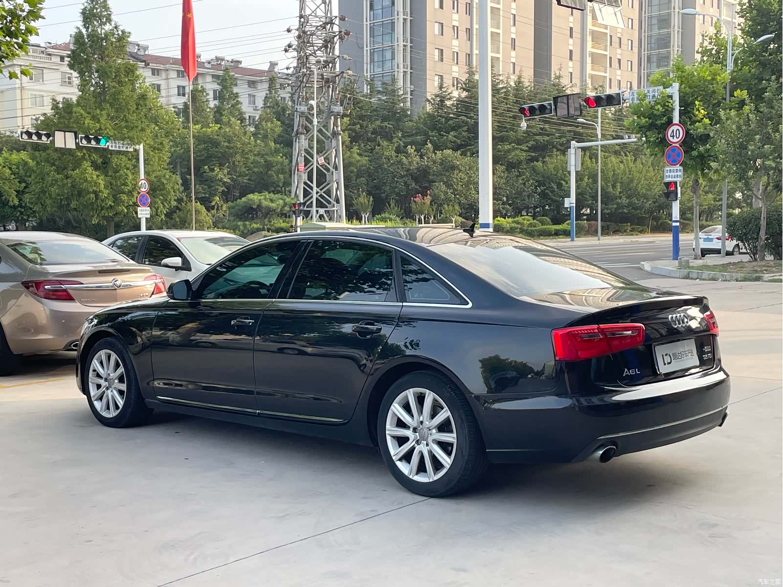 Audi A6L, 2013 9