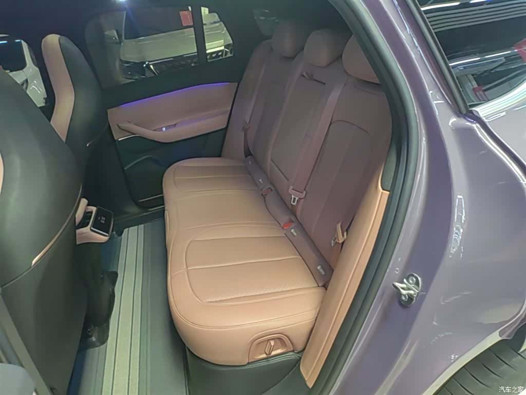 NIO EC6, 2024 13