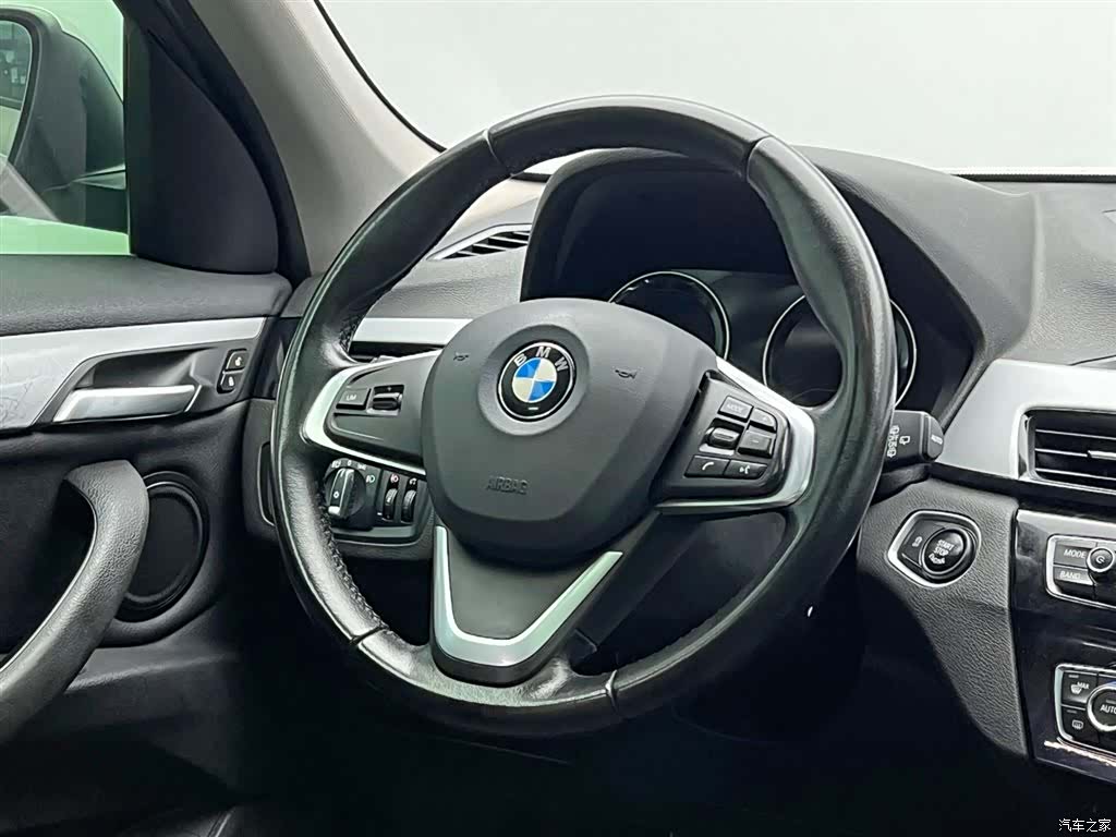BMW X1, 2019 24