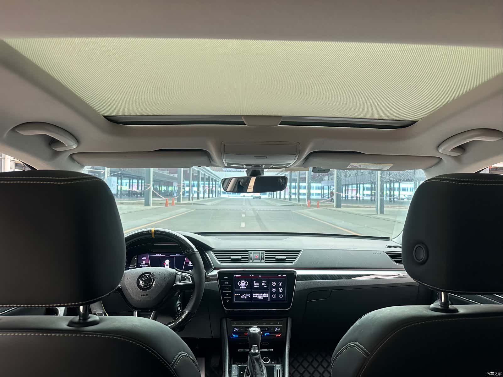 Skoda Superb, 2022 10