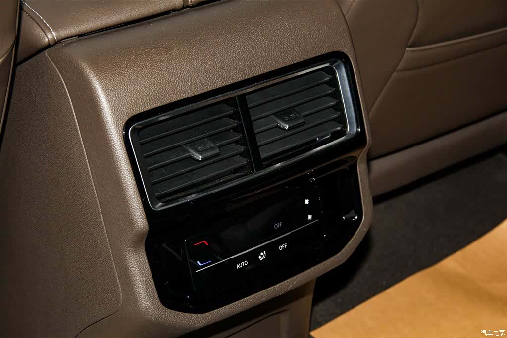 Volkswagen Viloran, 2024 30