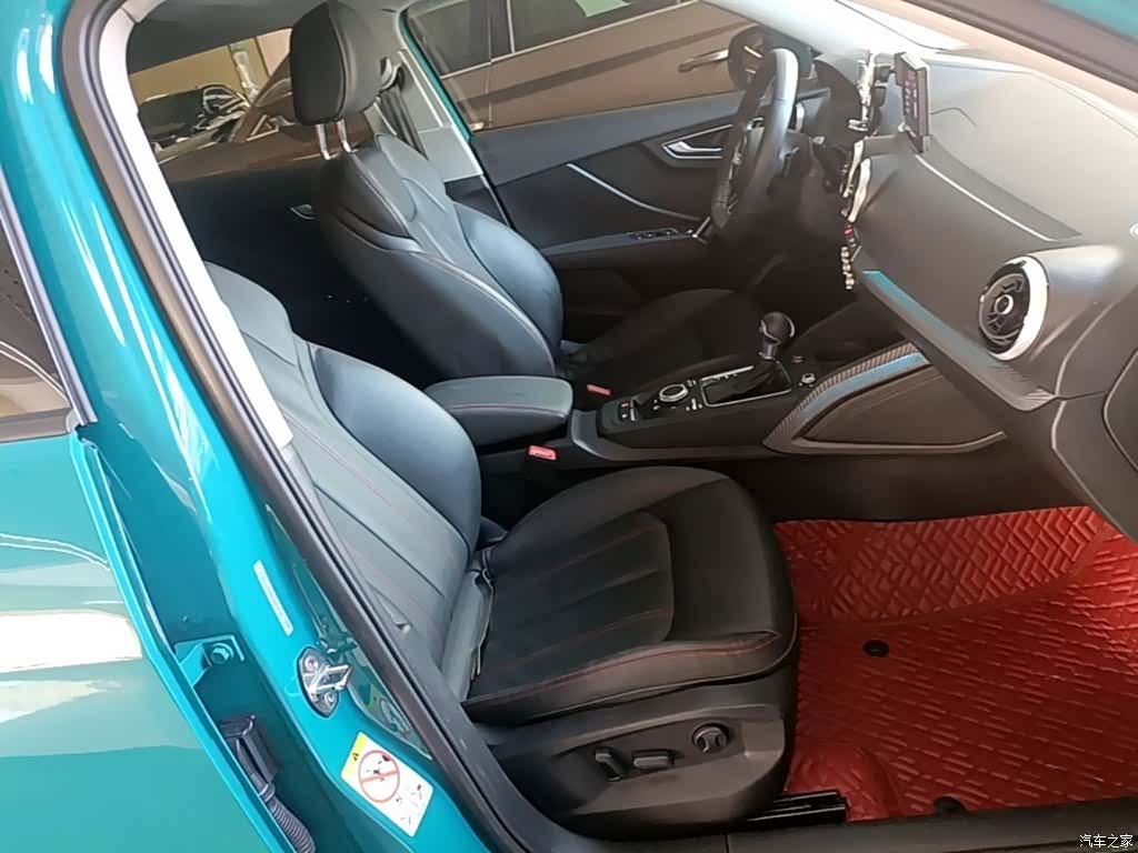 Audi Q2L, 2022 25