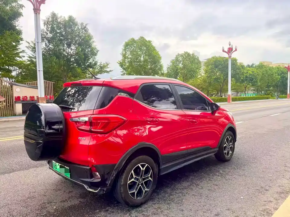 BYD Yuan Pro BYD Yuan Pro