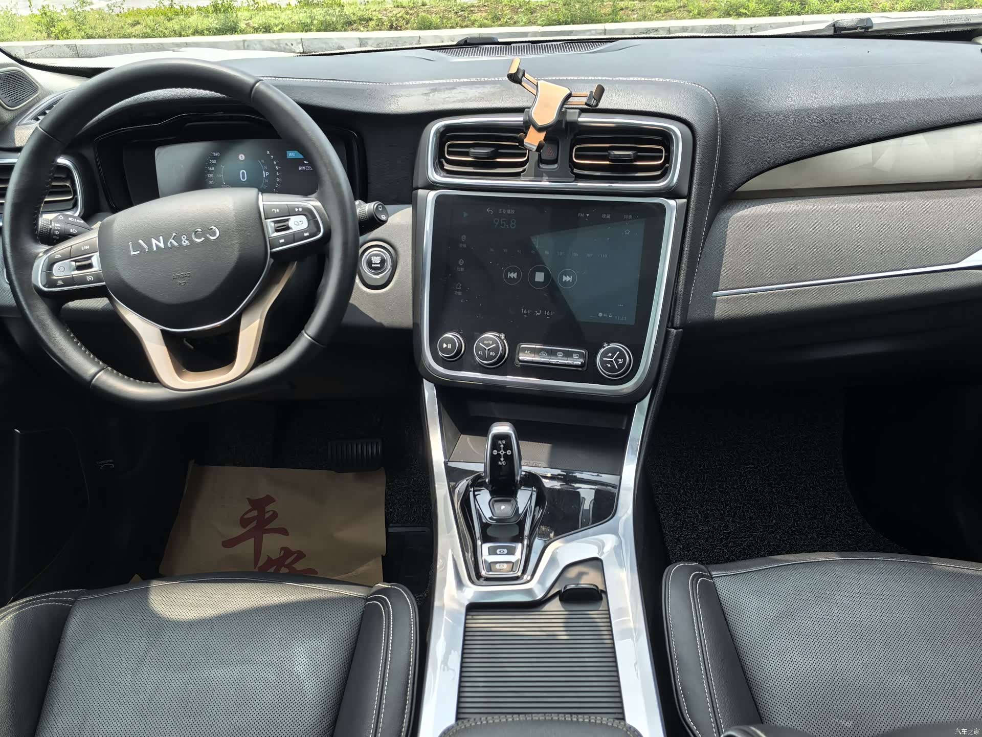 Lynk & Co 01, 2018 10