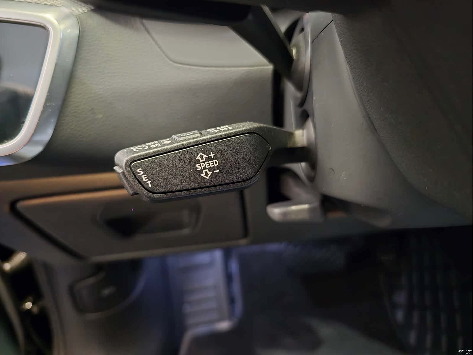 Audi A6L, 2022 11