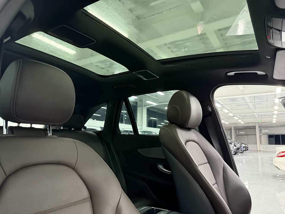 Mercedes-Benz GLC Mercedes-Benz GLC