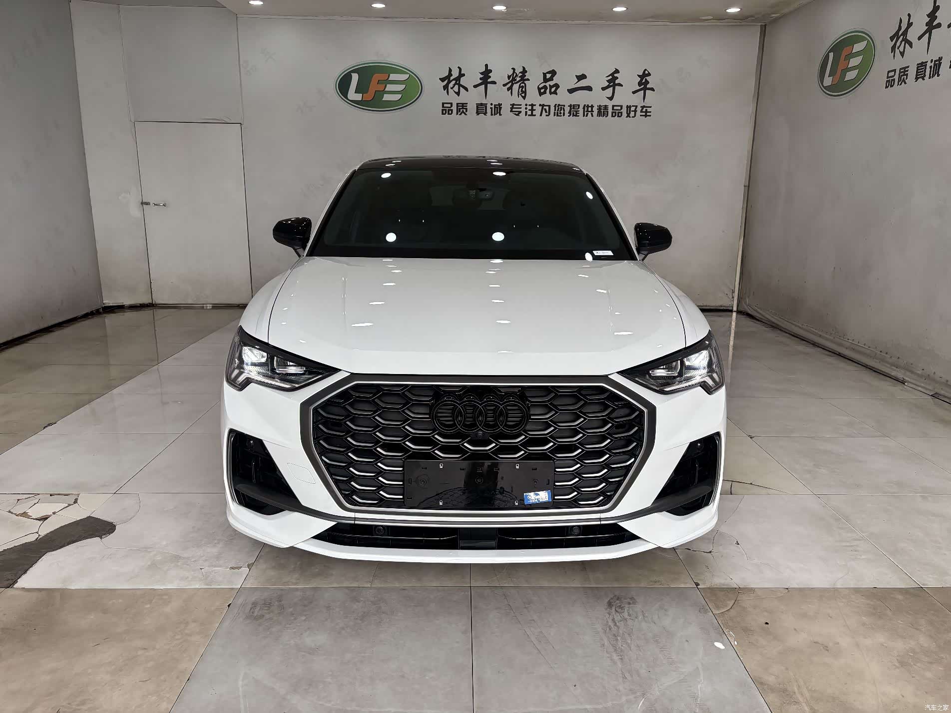 Audi Q3, 2025 3