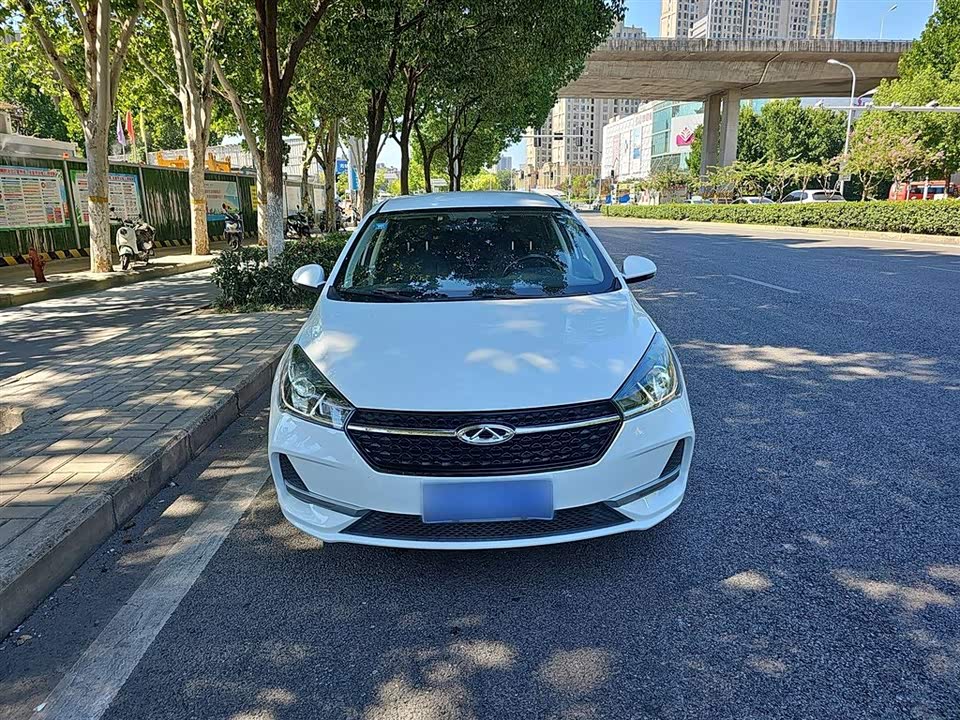 Chery Arrizo 5