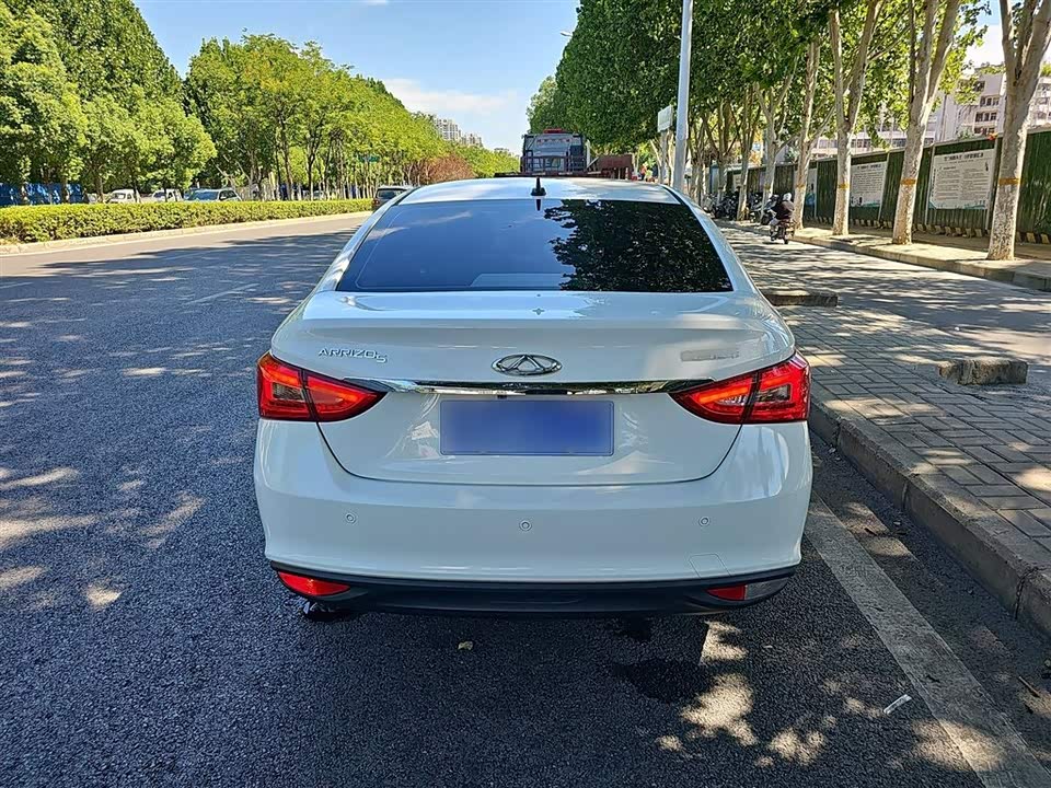 Chery Arrizo 5