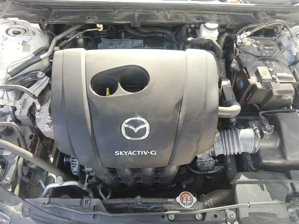 Mazda 3 Angkesaila