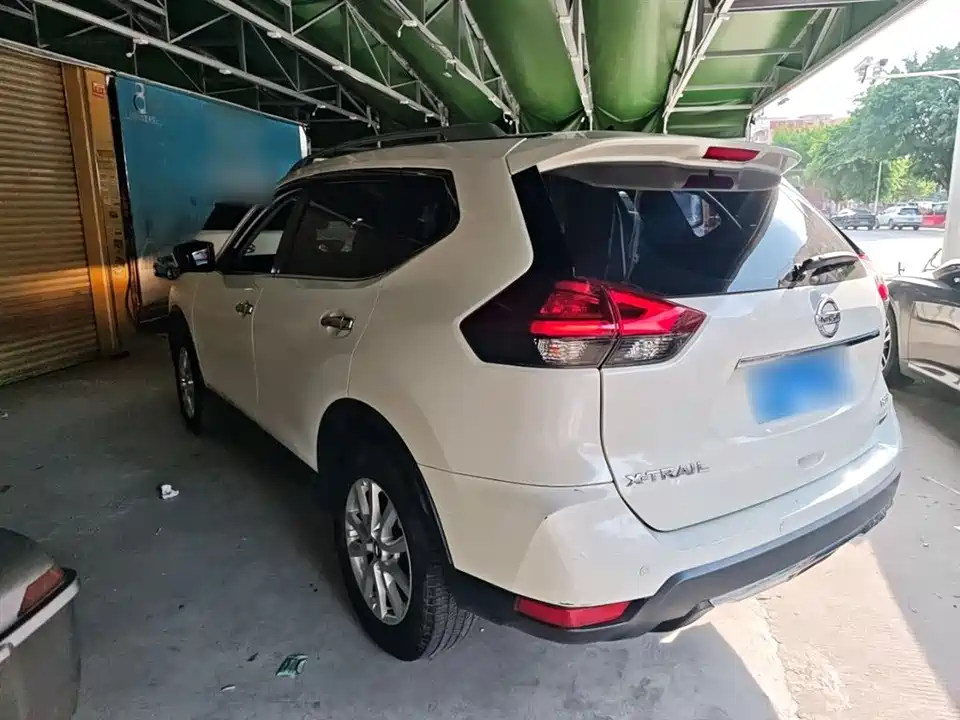 Nissan Qijun