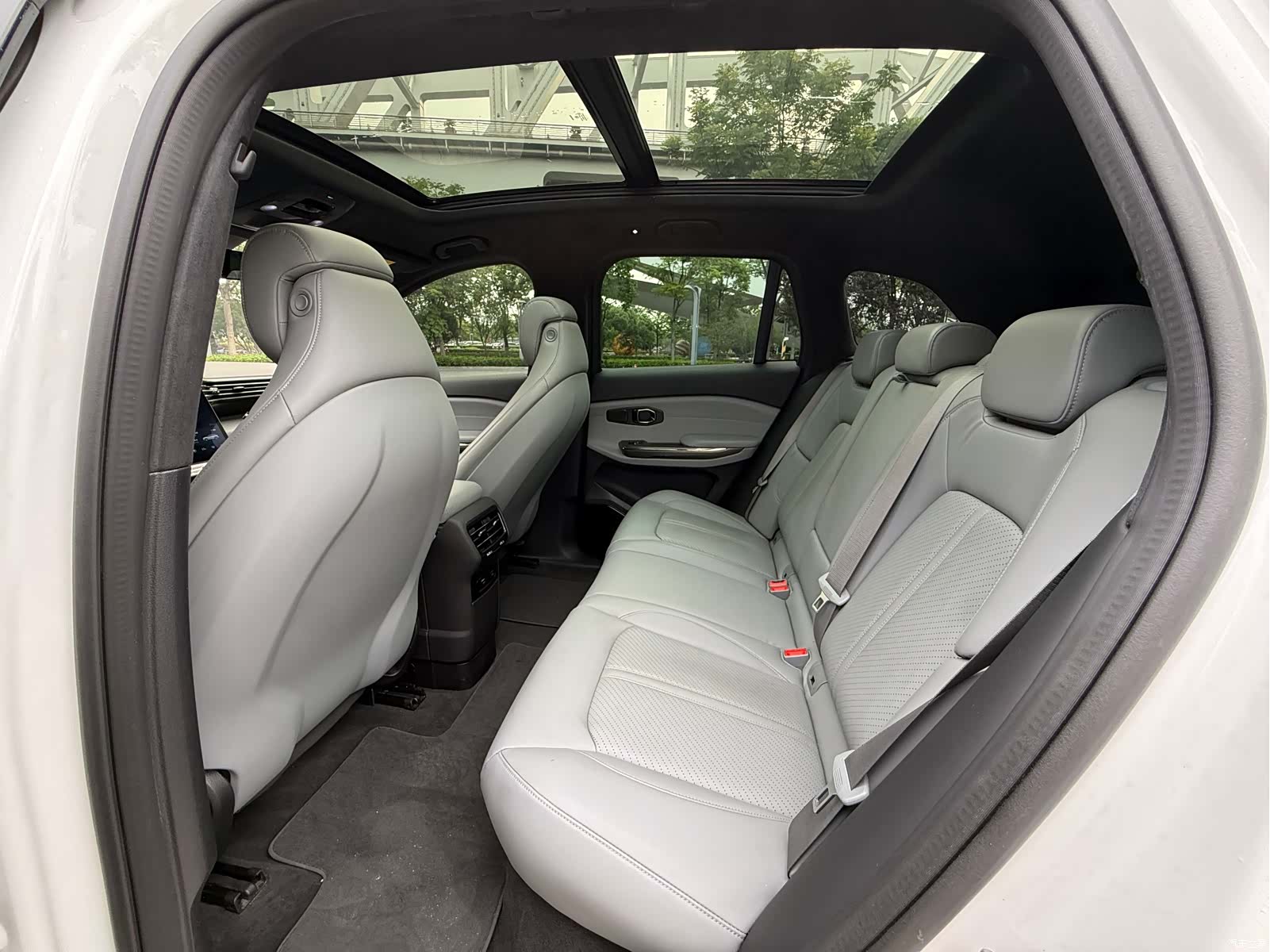NIO ES6, 2021 10