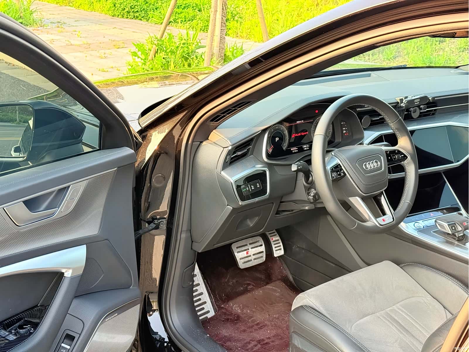 Audi A6L, 2023 все фото