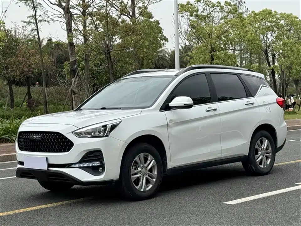 Haval M6