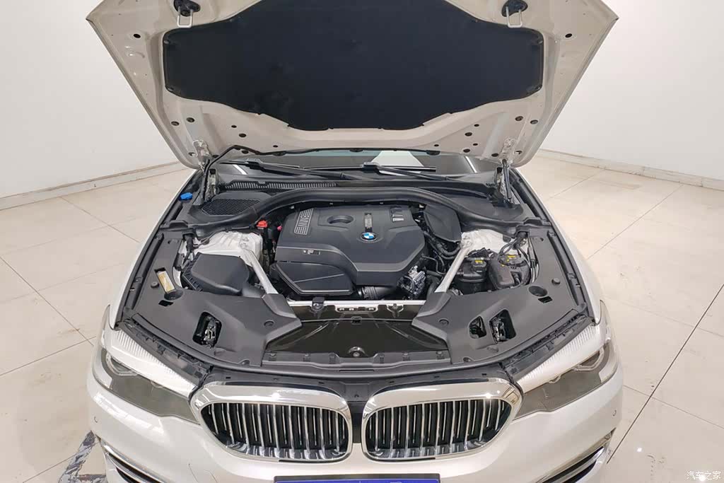 BMW 5 Series, 2018 10