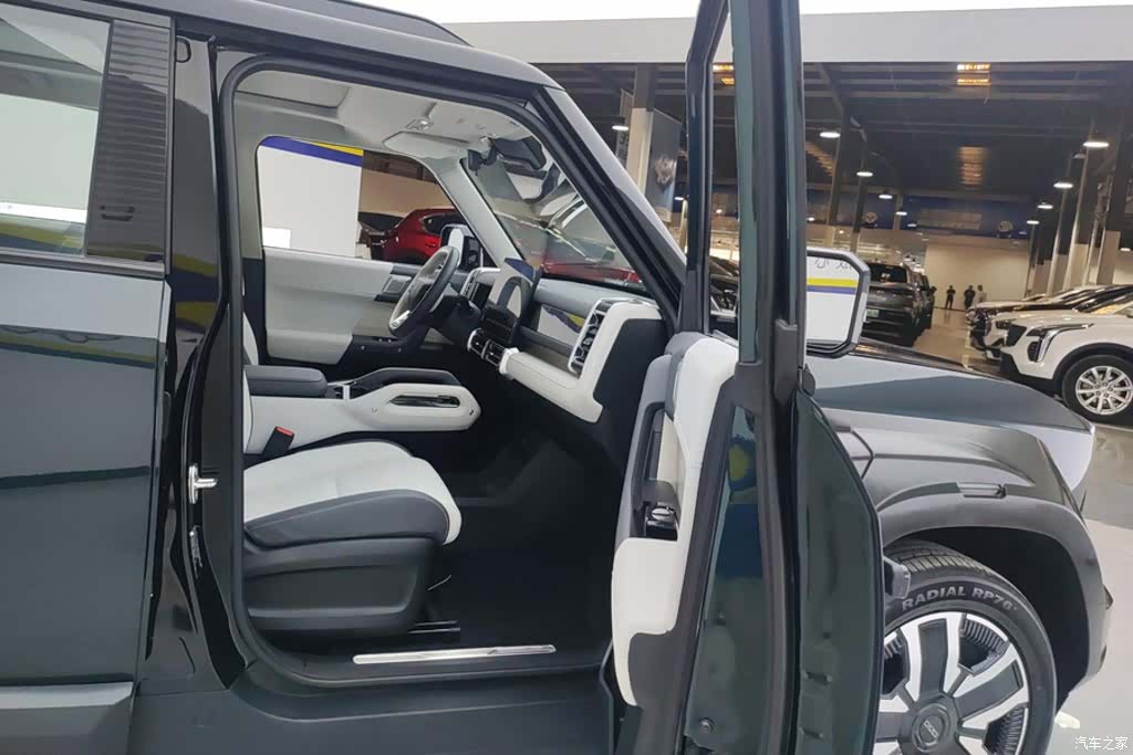 Chery iCAR, 2025 8