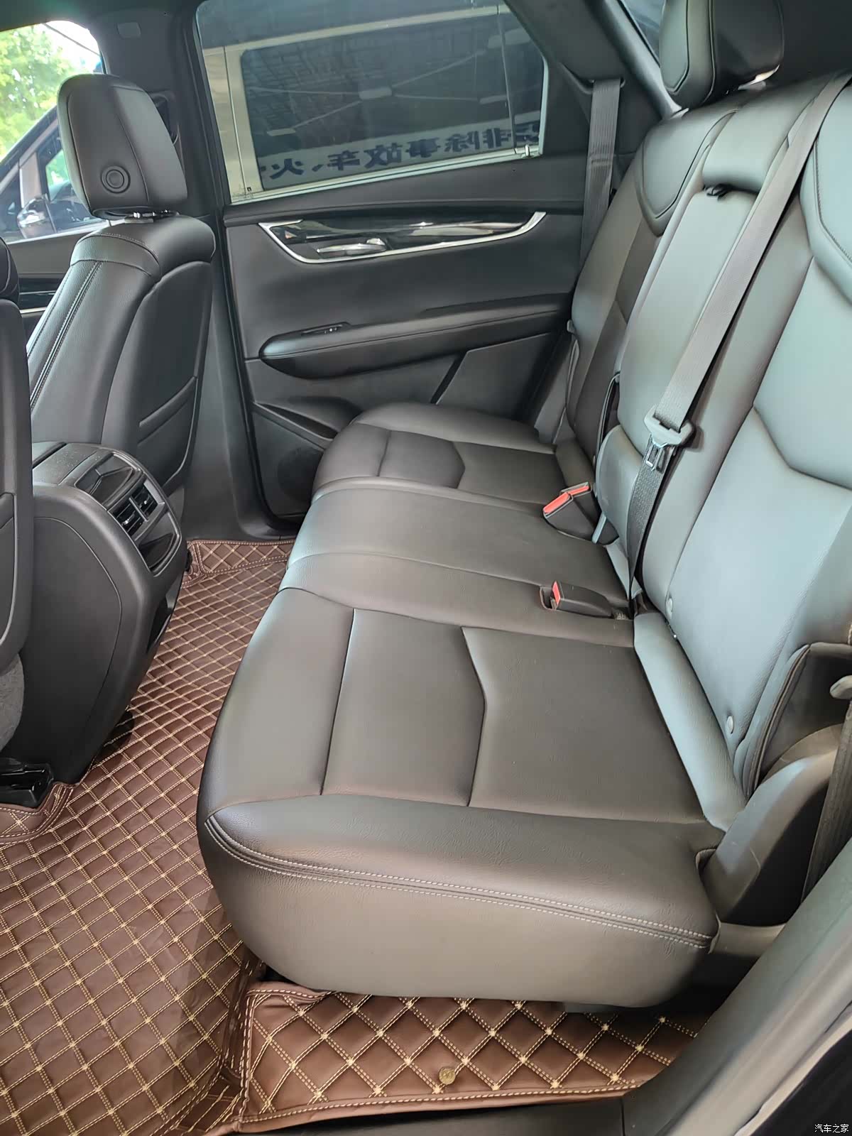 Cadillac XT5, 2021 11
