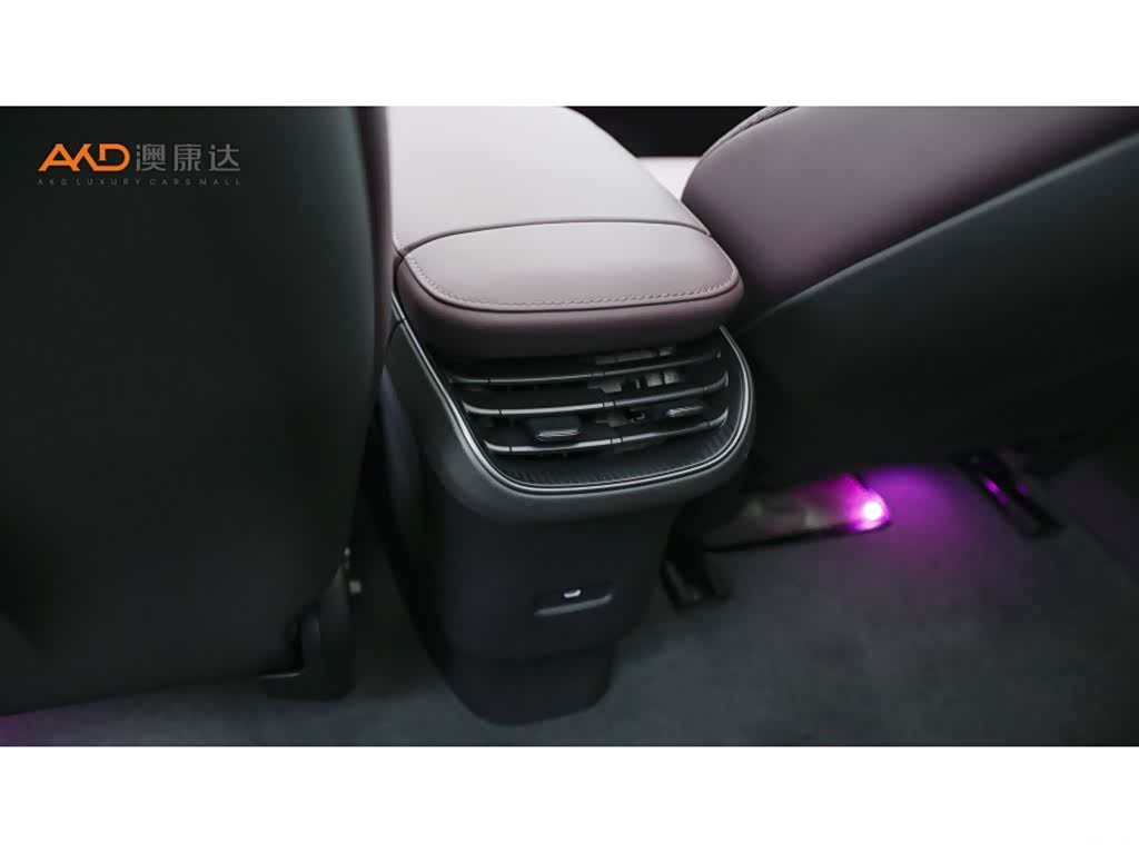NIO ET5, 2024 9