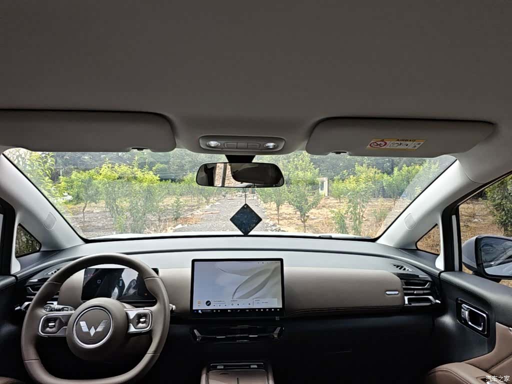 Wuling 730, 2025 18
