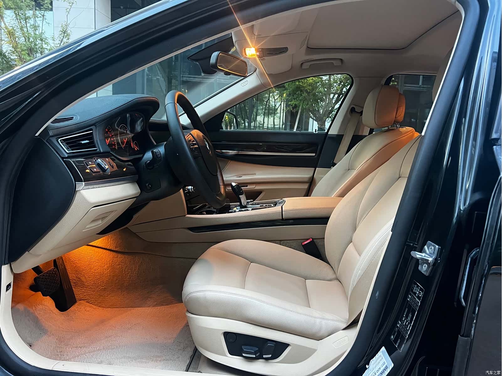 BMW 7 Series, 2012 8