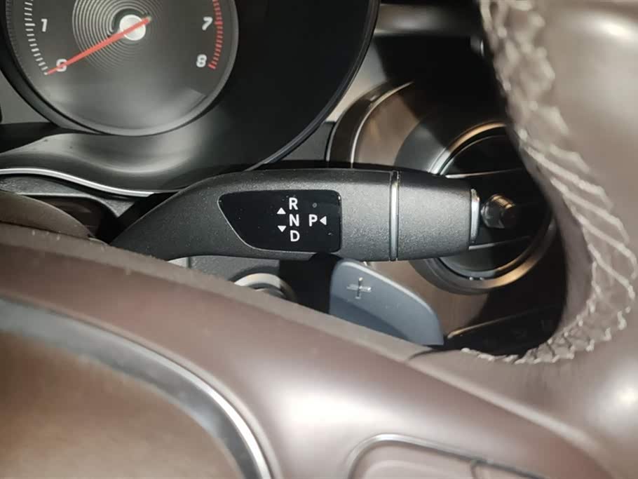 Mercedes-Benz GLC Mercedes-Benz GLC