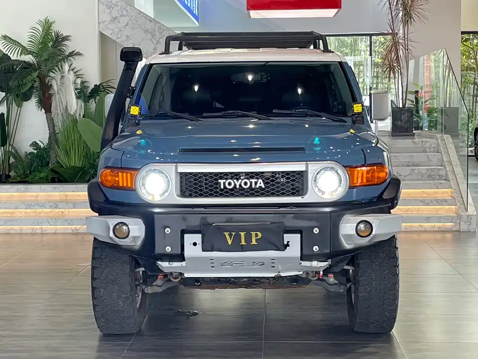 Toyota FJ Cool Luze