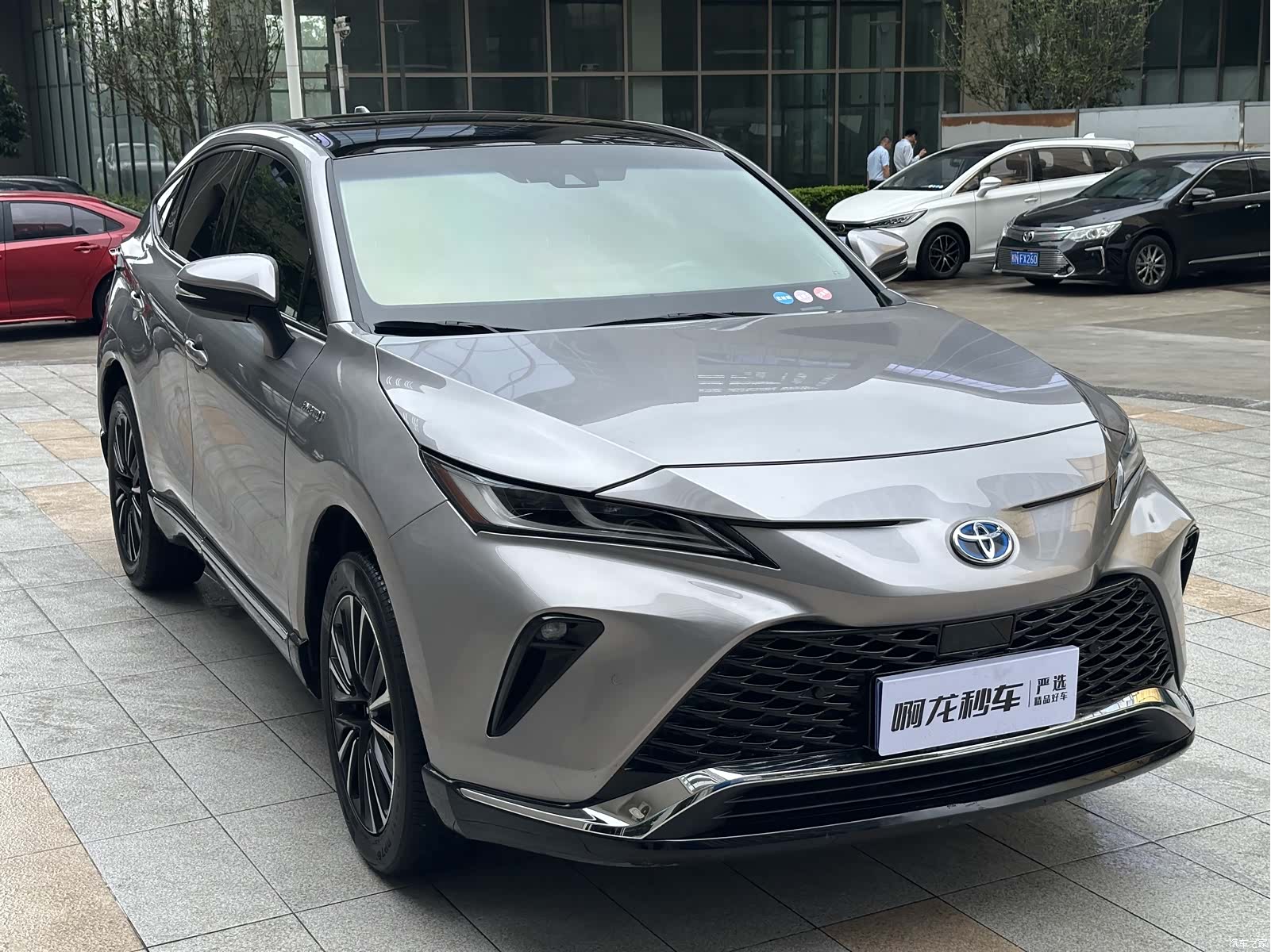 Toyota Venza, 2023 3