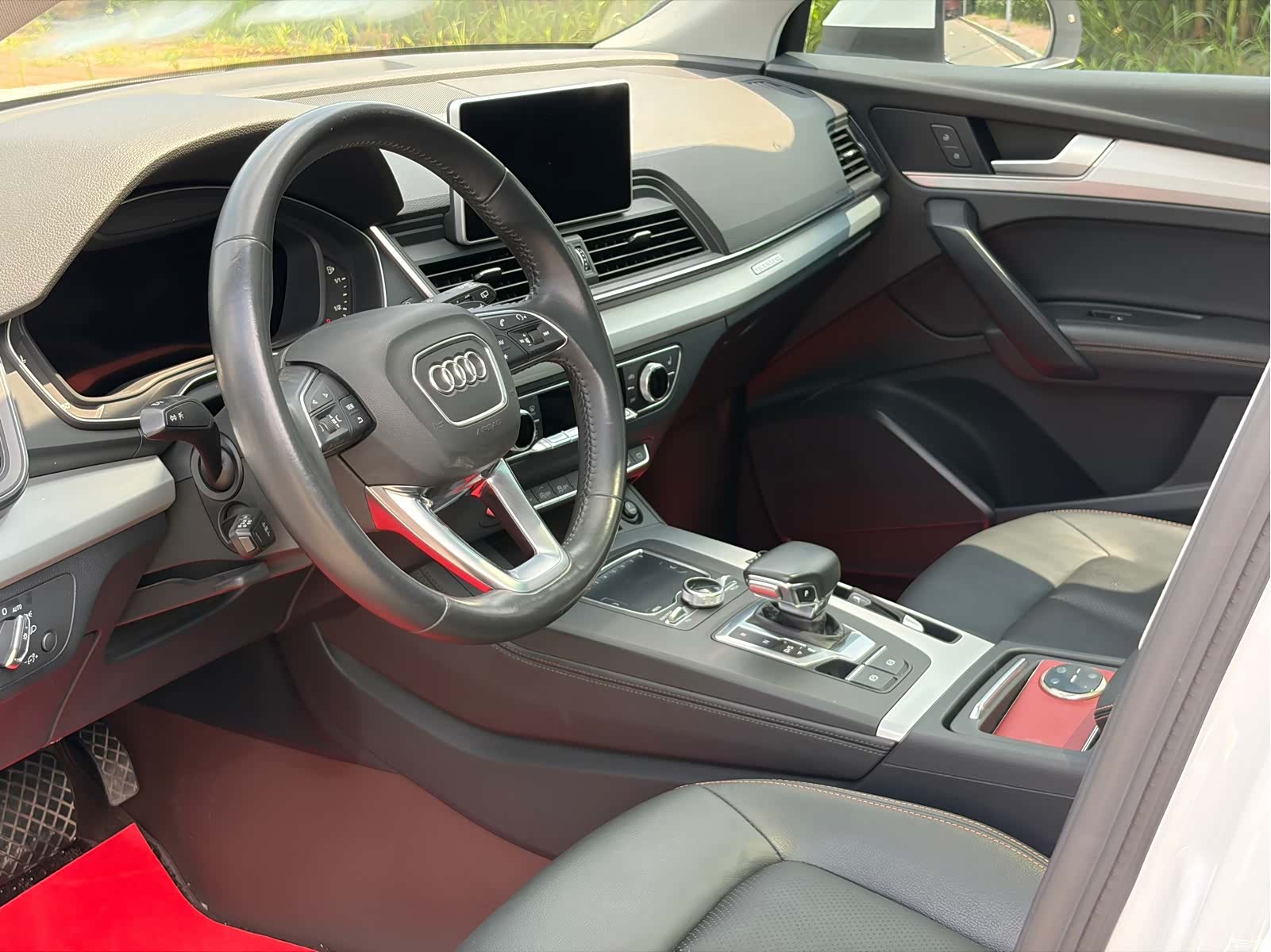 Audi Q5L, 2020 9