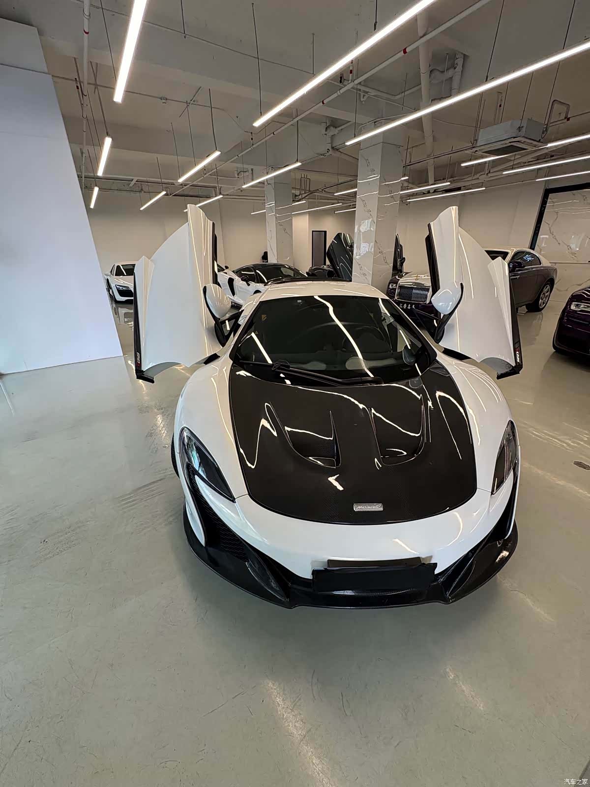 McLaren 650S, 2015 3