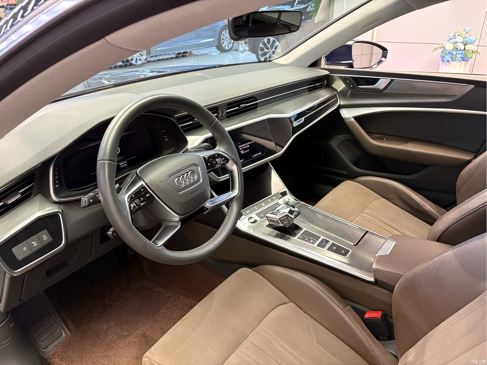 Audi A7L, 2024 4