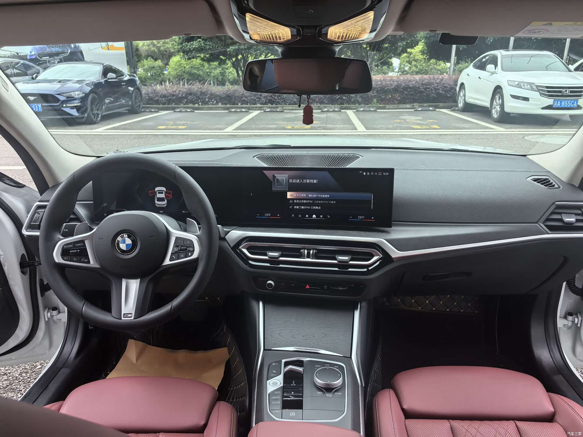 BMW 3 Series, 2024 10