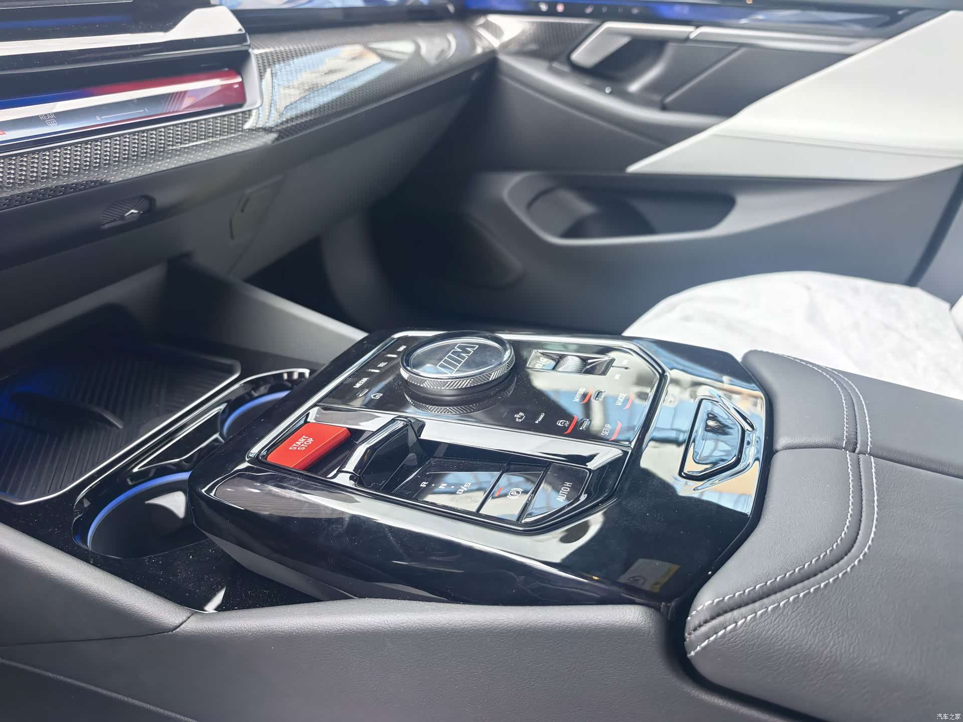 BMW M5, 2023 4